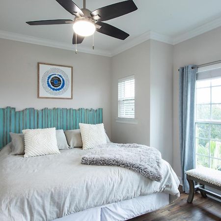 Lux Beatles Themed Beach Home, 5 Min Walk To Beach + Golf Cart, Dog Friendly! Destin Exteriér fotografie