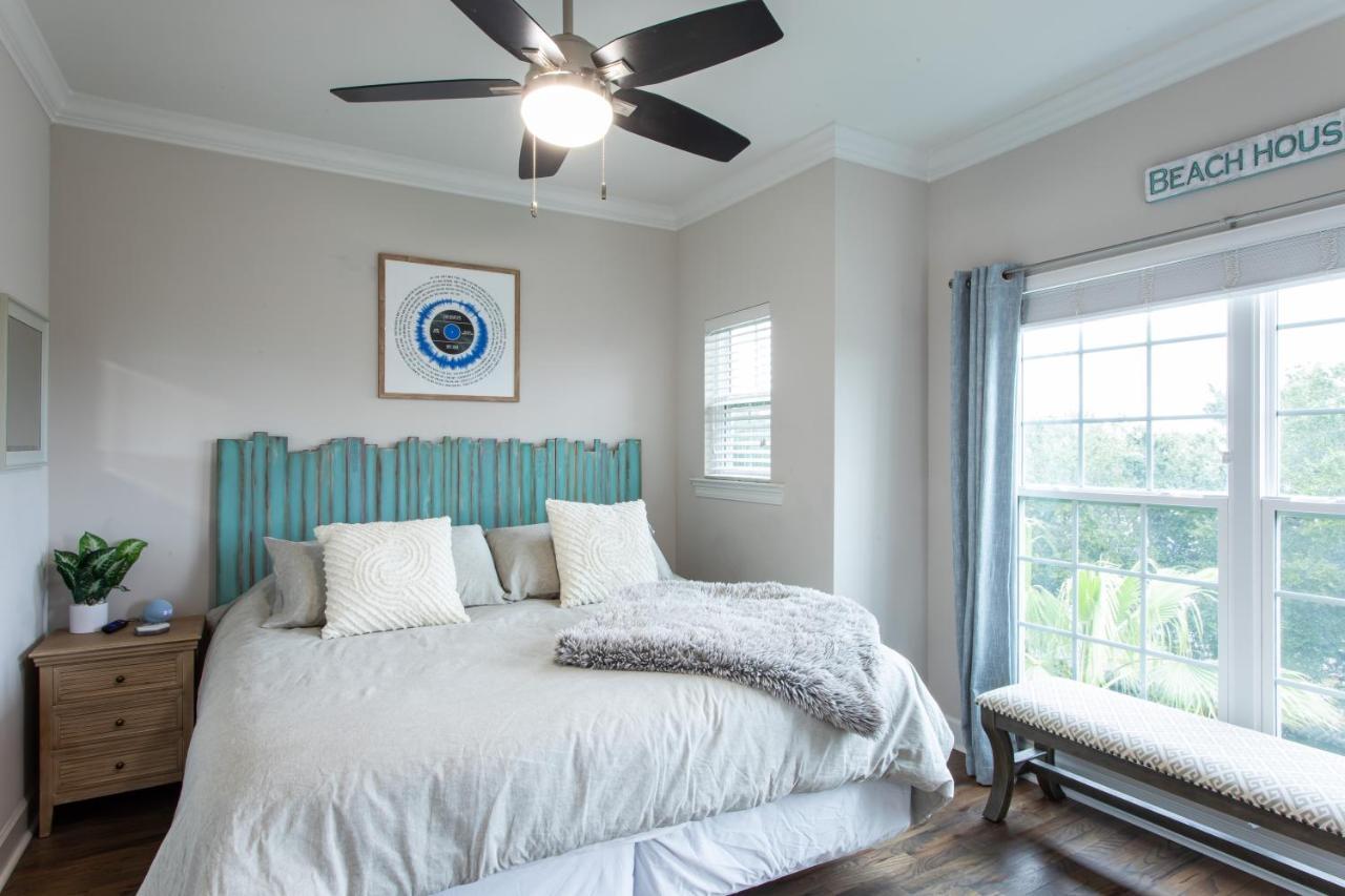Lux Beatles Themed Beach Home, 5 Min Walk To Beach + Golf Cart, Dog Friendly! Destin Exteriér fotografie