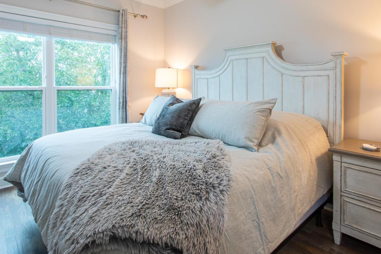 Lux Beatles Themed Beach Home, 5 Min Walk To Beach + Golf Cart, Dog Friendly! Destin Exteriér fotografie